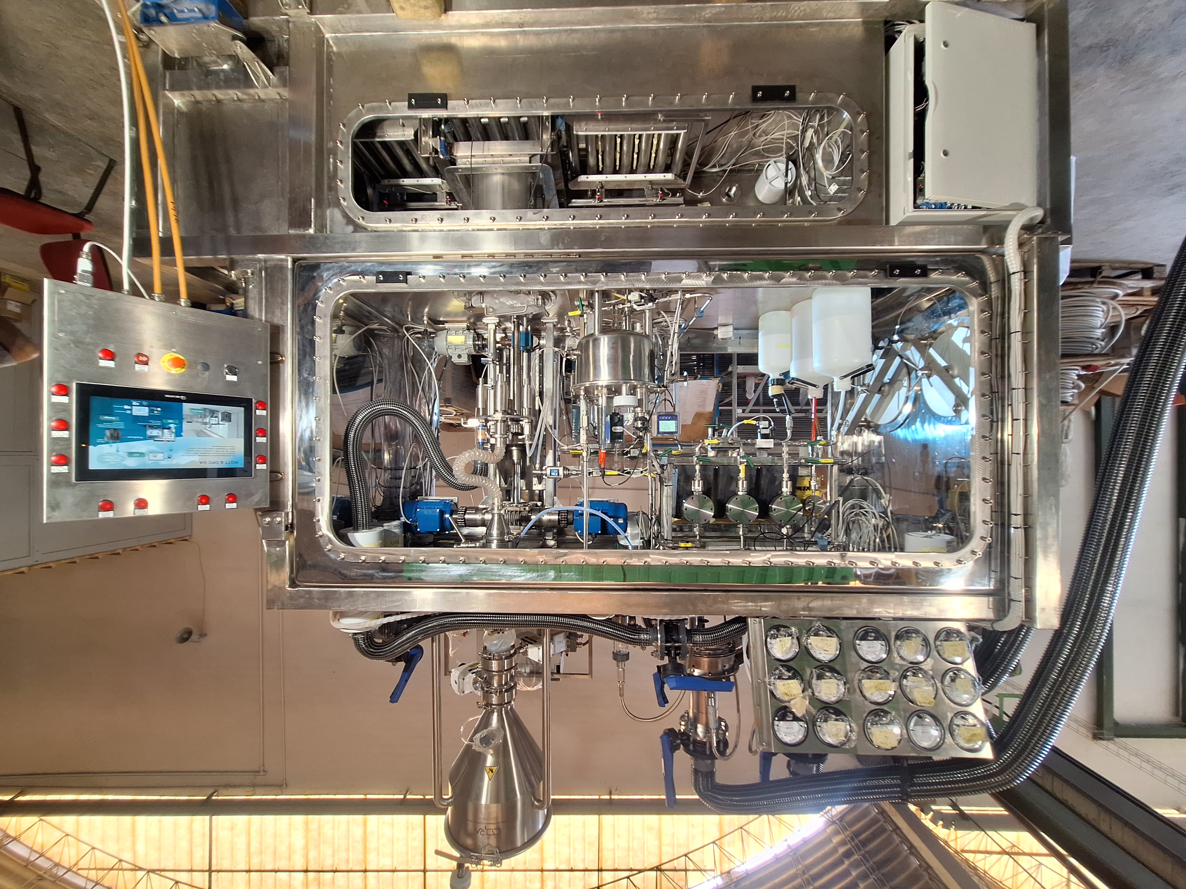 SAG-CEM – la glovebox per il condizionamento dei rifiuti radioattivi liquidi